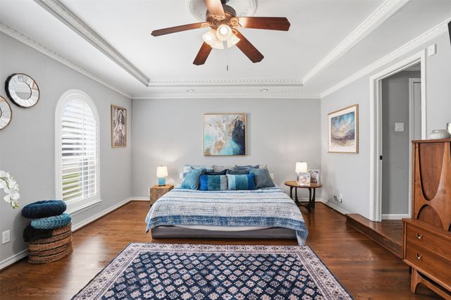 9683 Whitehurst Drive, Dallas, TX 75243