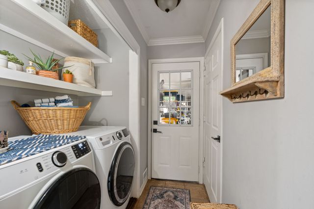 9683 Whitehurst Drive, Dallas, TX 75243