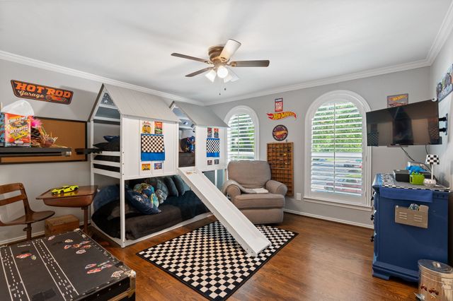 9683 Whitehurst Drive, Dallas, TX 75243