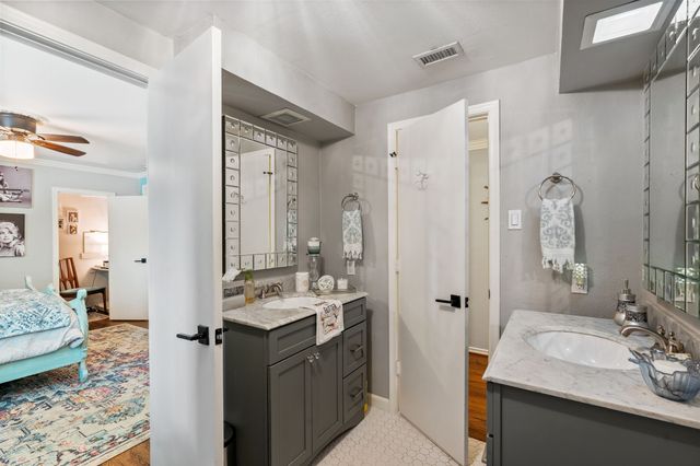 9683 Whitehurst Drive, Dallas, TX 75243