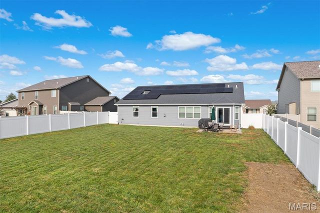250 Beauregard Drive, Shiloh, IL 62221