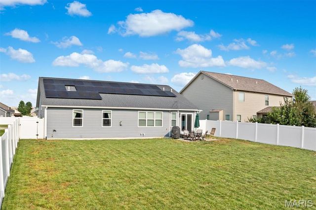 250 Beauregard Drive, Shiloh, IL 62221