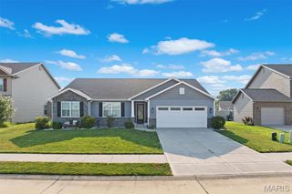 250 Beauregard Drive, Shiloh, IL 62221