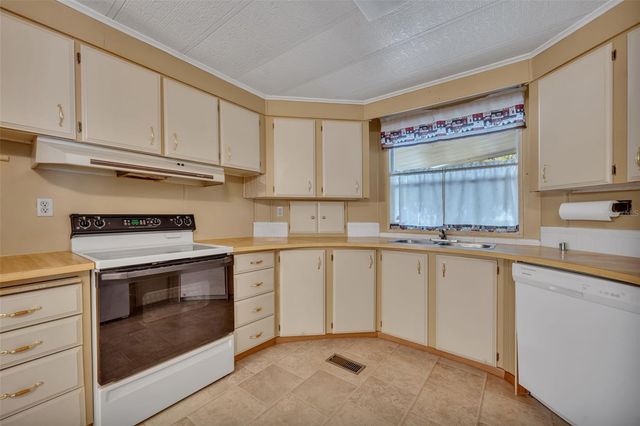 53 KONO CIRCLE, Leesburg, FL 34788