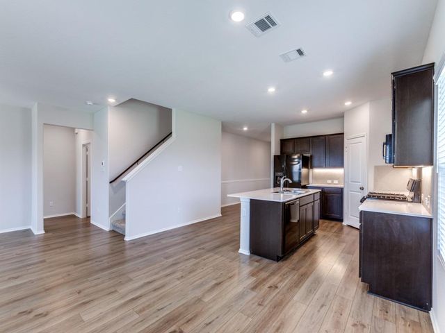 204 Magione ST, Hutto, TX 78634