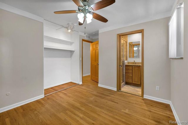26637 Clairview Drive, Dearborn Heights, MI 48127