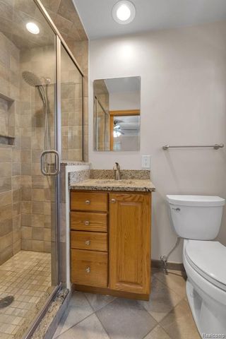 26637 Clairview Drive, Dearborn Heights, MI 48127