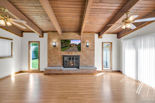26637 Clairview Drive, Dearborn Heights, MI 48127