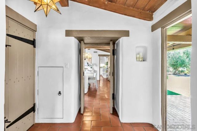 200 Palm Avenue, Coronado, CA 92118