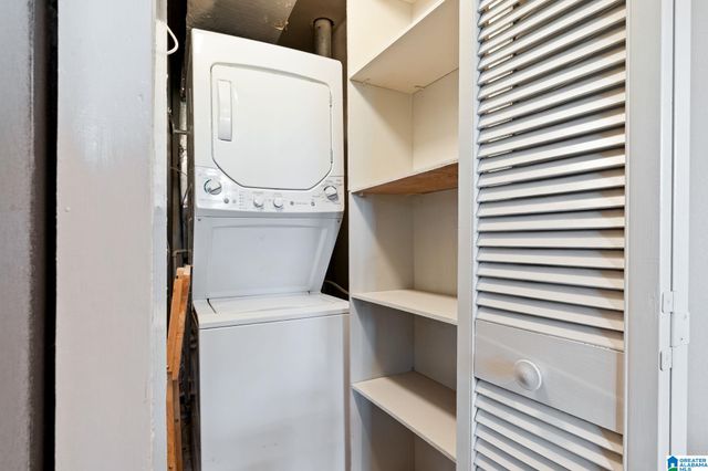 1131 30th St S Apt 4, Birmingham, AL 35205