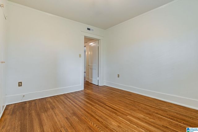 1131 30th St S Apt 4, Birmingham, AL 35205