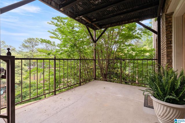 1131 30th St S Apt 4, Birmingham, AL 35205