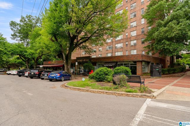 1131 30th St S Apt 4, Birmingham, AL 35205