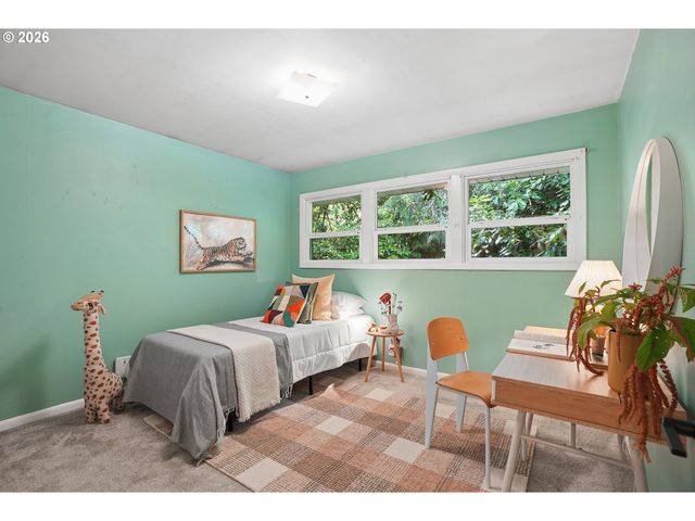 9080 Sw BRIER Ln, Portland, OR 97223