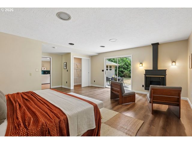 9080 Sw BRIER Ln, Portland, OR 97223