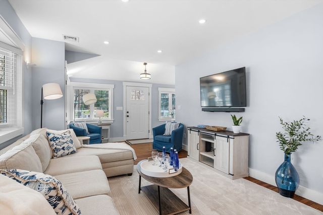 50 Fletcher Ave., Lexington, MA 02420