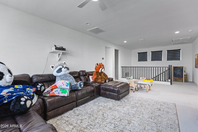 35284 N BARLEY Street, San Tan Valley, AZ 85144