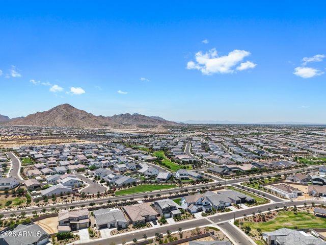 35284 N BARLEY Street, San Tan Valley, AZ 85144