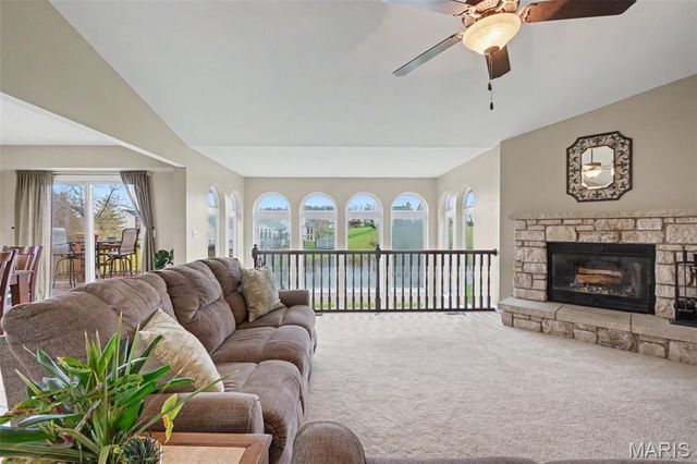 210 Prairie Lake Drive, Wentzville, MO 63385