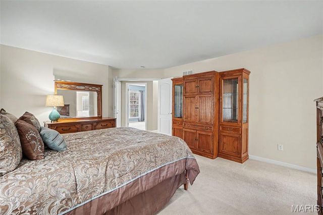 210 Prairie Lake Drive, Wentzville, MO 63385