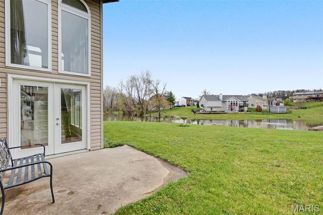 210 Prairie Lake Drive, Wentzville, MO 63385