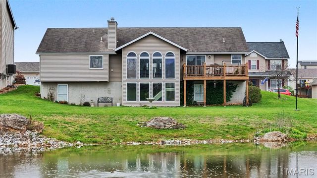 210 Prairie Lake Drive, Wentzville, MO 63385