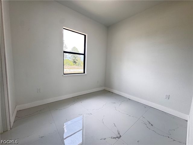 531 Addison ST E, Lehigh Acres, FL 33974