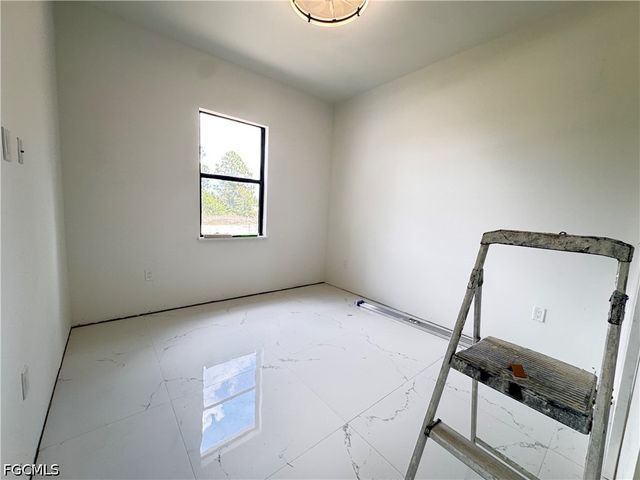 531 Addison ST E, Lehigh Acres, FL 33974