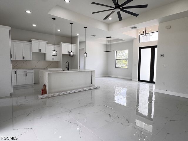 531 Addison ST E, Lehigh Acres, FL 33974