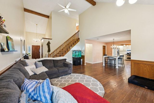 410 Six Pence Circle, Westerville, OH 43081