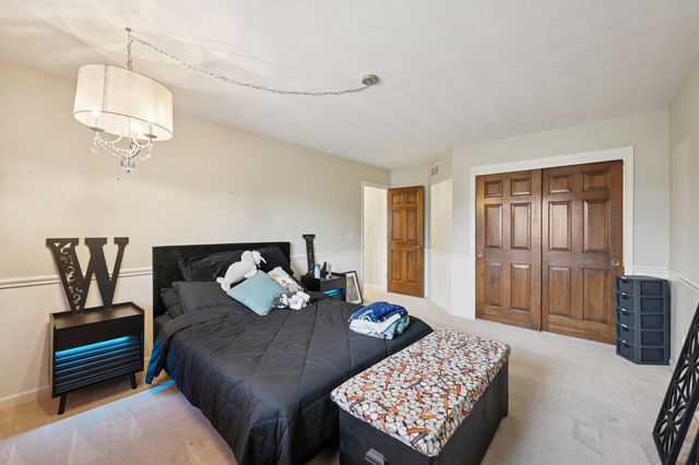 410 Six Pence Circle, Westerville, OH 43081