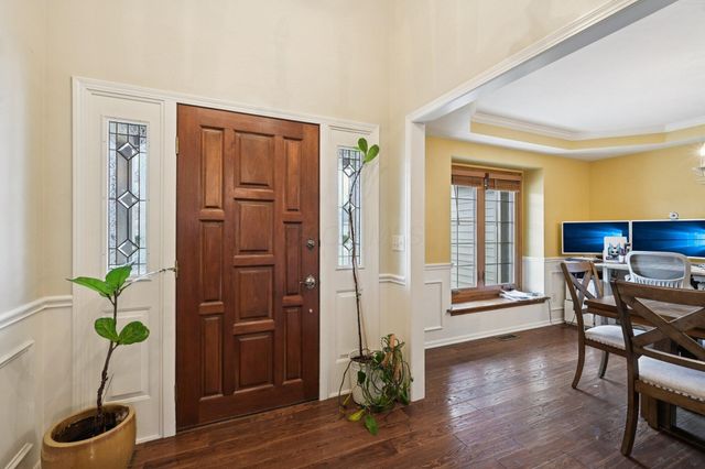 410 Six Pence Circle, Westerville, OH 43081