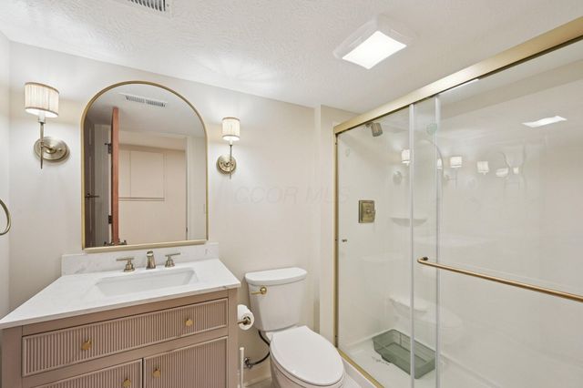 410 Six Pence Circle, Westerville, OH 43081