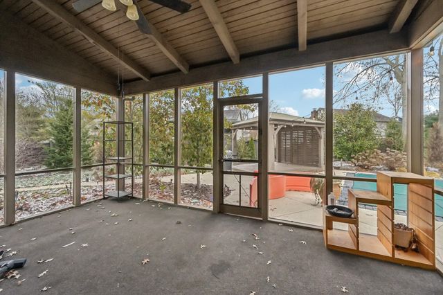 410 Six Pence Circle, Westerville, OH 43081