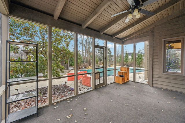 410 Six Pence Circle, Westerville, OH 43081