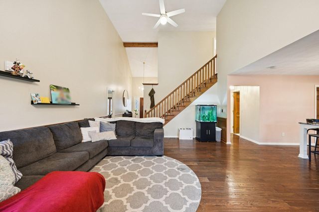 410 Six Pence Circle, Westerville, OH 43081