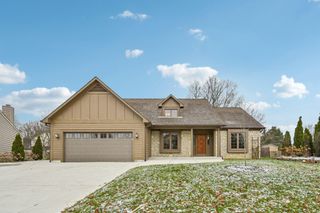 410 Six Pence Circle, Westerville, OH 43081