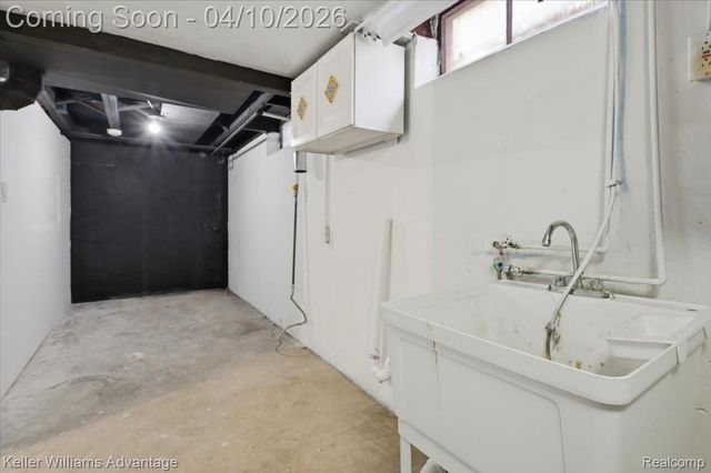 1025 Shadowlawn Street, Inkster, MI 48141