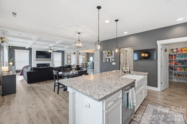 3774 Old Village Drive, Maiden, NC 28650