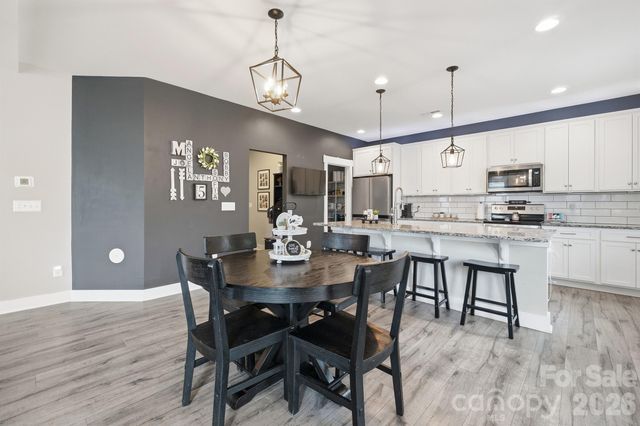 3774 Old Village Drive, Maiden, NC 28650