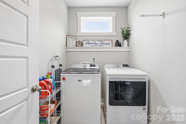 3774 Old Village Drive, Maiden, NC 28650