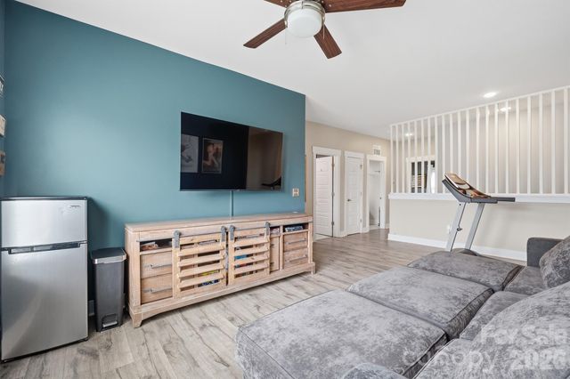 3774 Old Village Drive, Maiden, NC 28650