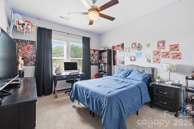 3774 Old Village Drive, Maiden, NC 28650