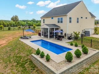 3774 Old Village Drive, Maiden, NC 28650