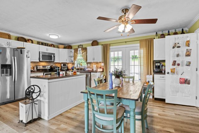 176 Doolin Way, Lancaster, KY 40444