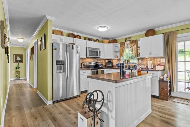 176 Doolin Way, Lancaster, KY 40444