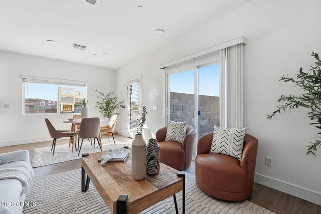 8137 E Brown Road 132, Mesa, AZ 85207