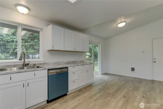 2539 123rd Avenue SW, Olympia, WA 98512