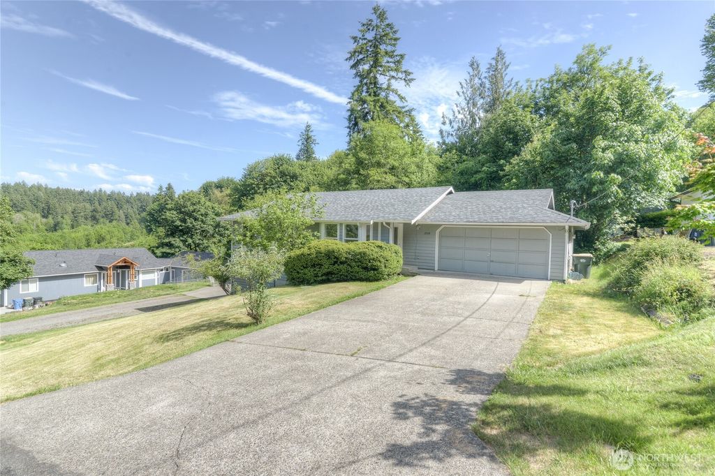 2539 123rd Avenue SW, Olympia, WA 98512