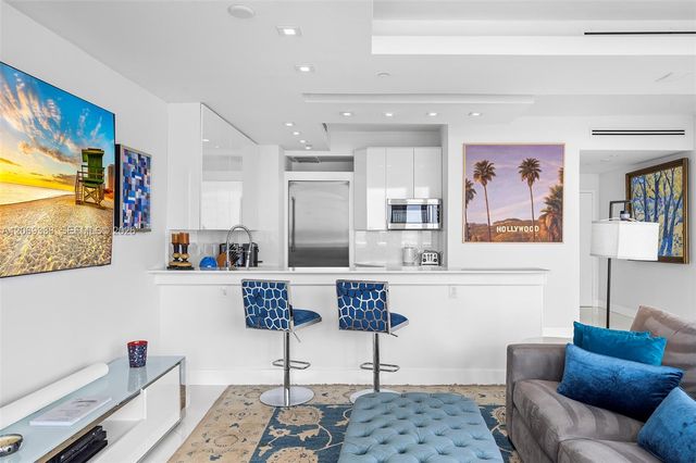 4779 Collins Avenue PH4306, Miami Beach, FL 33140
